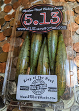 Load image into Gallery viewer, Universal clear plastic clamshells